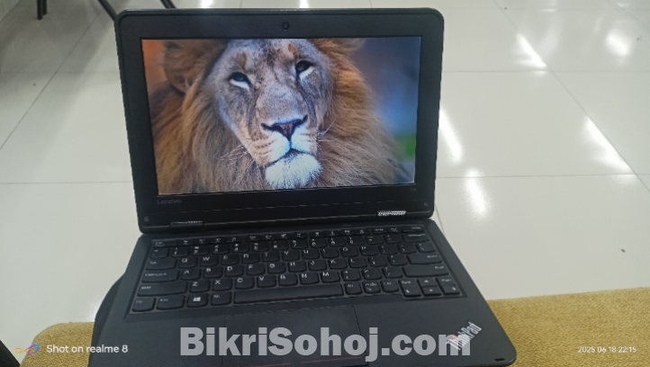 Lanovo think pad 11e